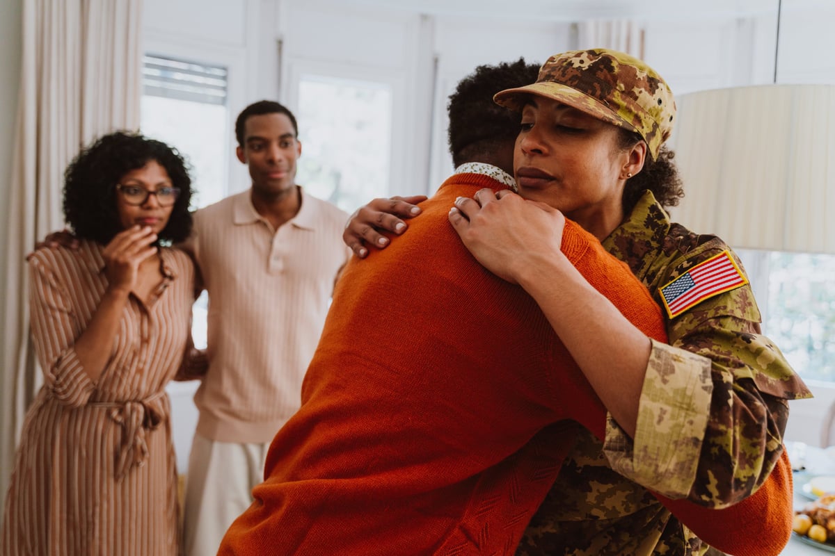 Us Veteran woman leaving for military service